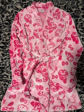 Hello Kitty Robe